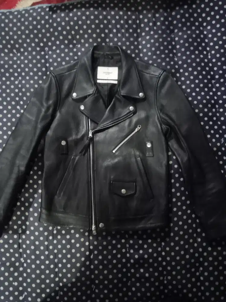Dijual koleksi pribadi Ramones jaket Import kondisi 95%