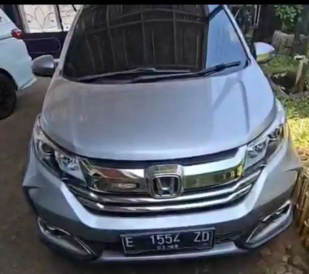 Bhiismilah.
Honda BR-V E