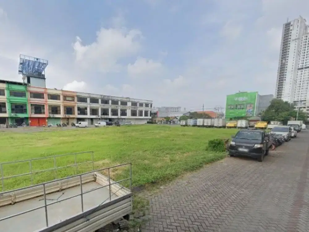Dijual 2 Ruko Jejer Komersial Hanya 2 M an