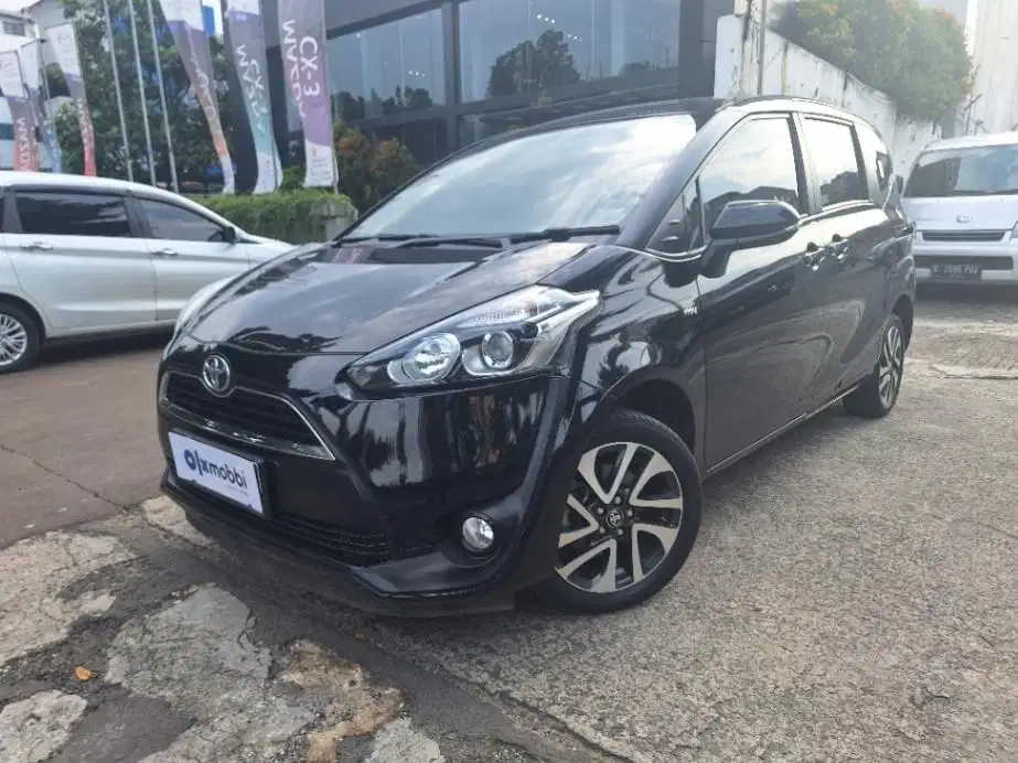 TDP 7,JT Toyota Sienta 1.5 V Bensin-MT Hitam 2016