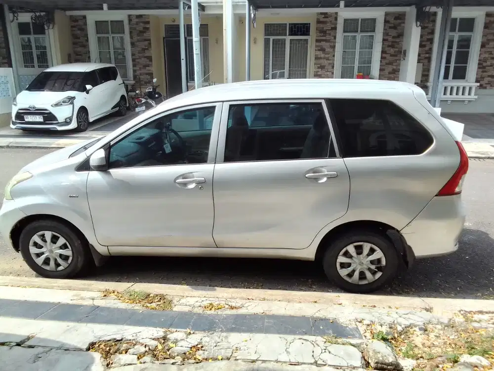 Toyota Avanza 2015 Bensin