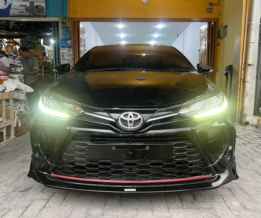 (TDP 36 JUTA!) Toyota All New Yaris 1.5 S CVT TRD Hitam 2020