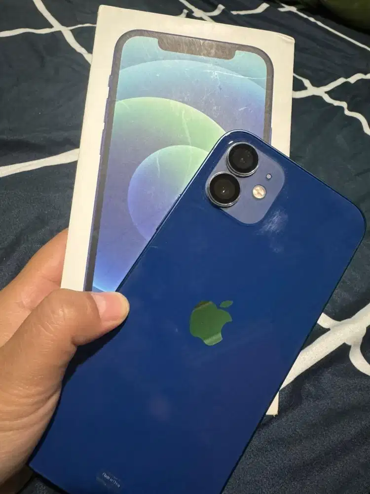 Iphone 12 second warna Blue
