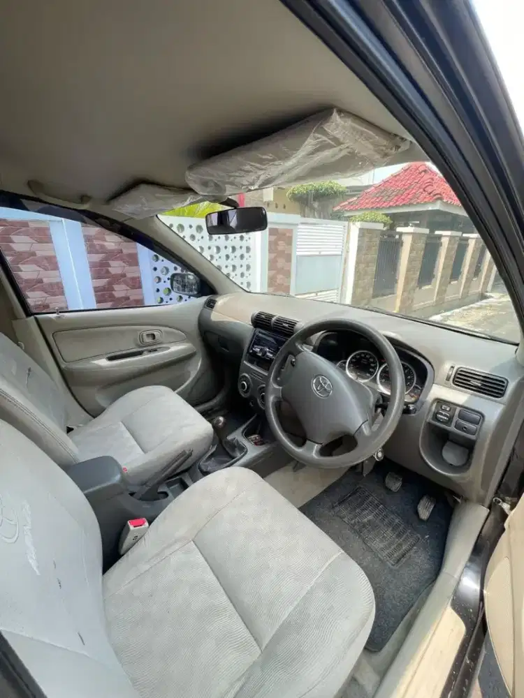 Jual Toyota Innova Diesel 2,5G AT automatic abu abu