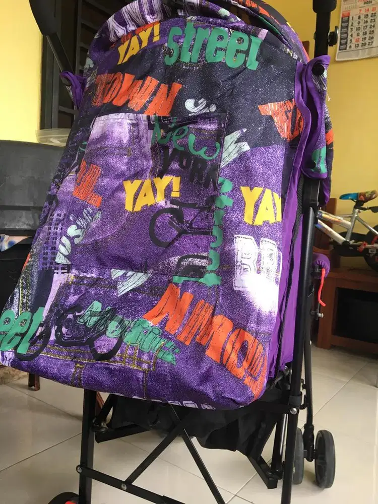 Stroller merk Spacebaby warna Ungu