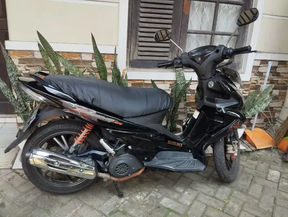 Dijual Suzuki skywave night rider