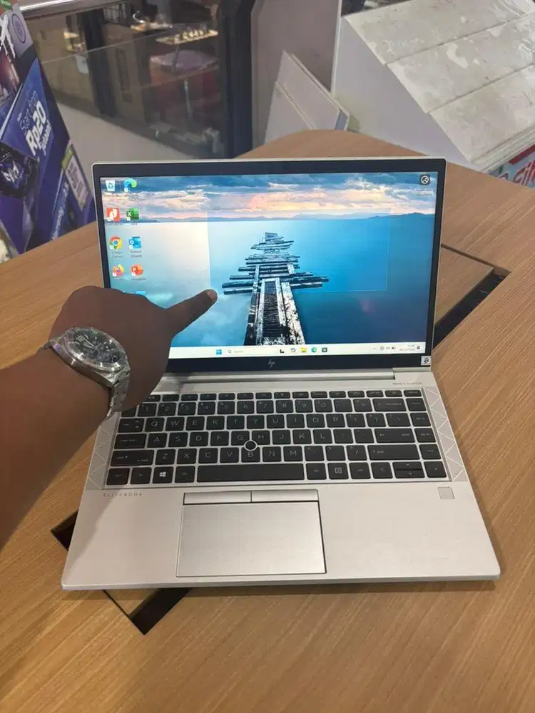 Hp EliteBook 845 G7 Touchreen/ Ryzen 5/ Ram 16 Gb/ Ssd 256 Gb