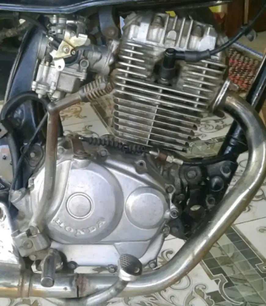Jual Murah Mesin motor GL PRO THN 94 COPOTAN KONDISI MSH BGS GAK RSK