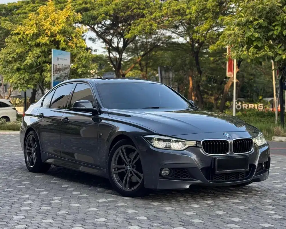 HARGA CASH 330i F30 BMW B48 M-SPORT LCI TERMURAH