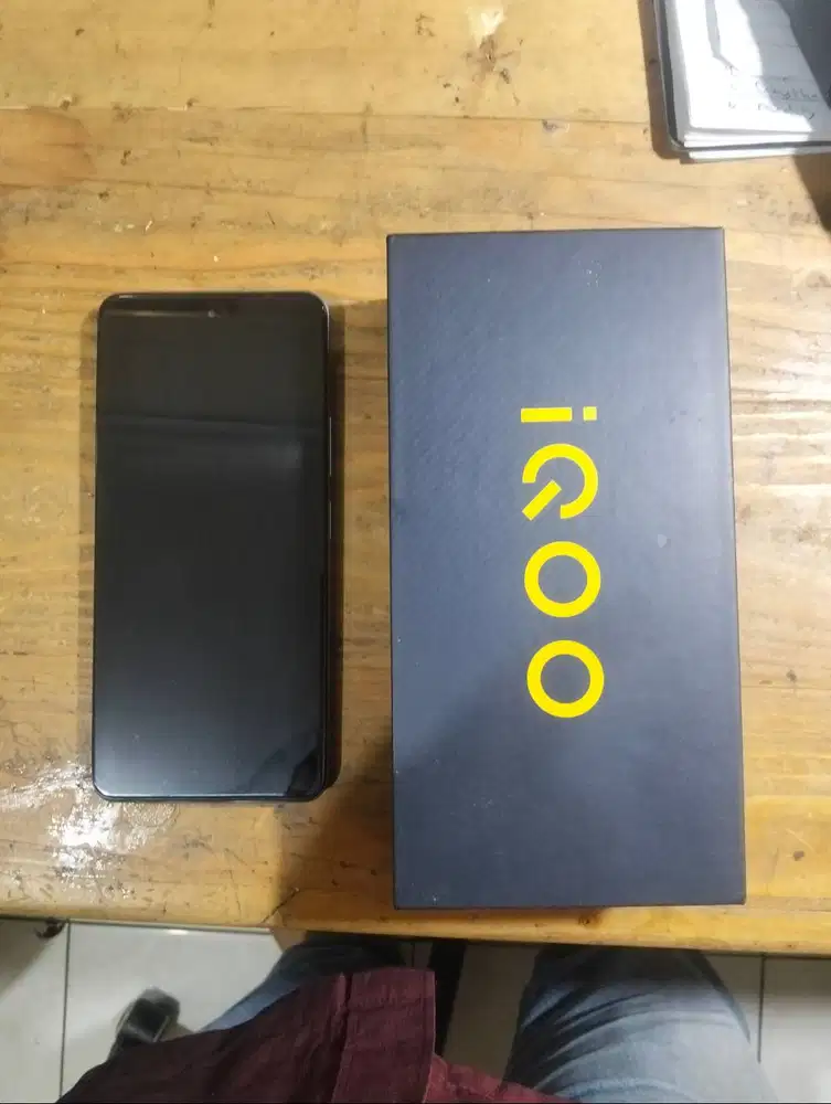 HP IQOO Z7x 5G Ram 8 GB / 128 GB 6000 mAh