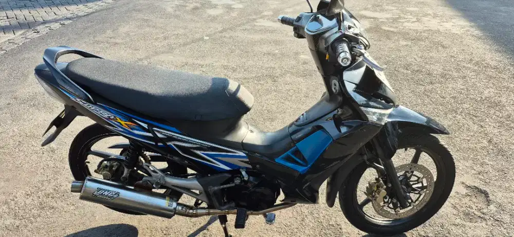 Di jual supra 125 tahun 2011