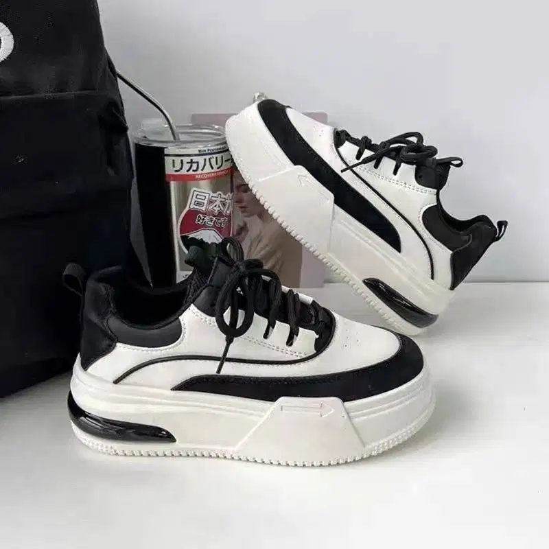 [Sneakers] - Belum Pernah Dipakai,