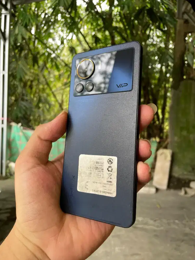 Infinix Note 12 VIP