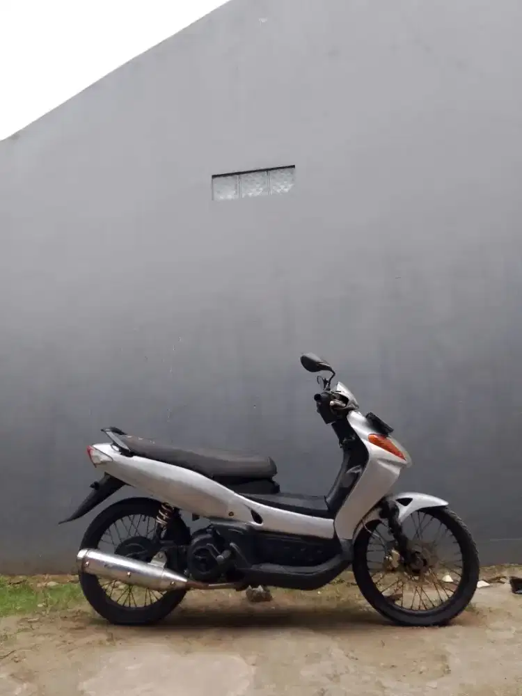 YAMAHA NOUVO 2002