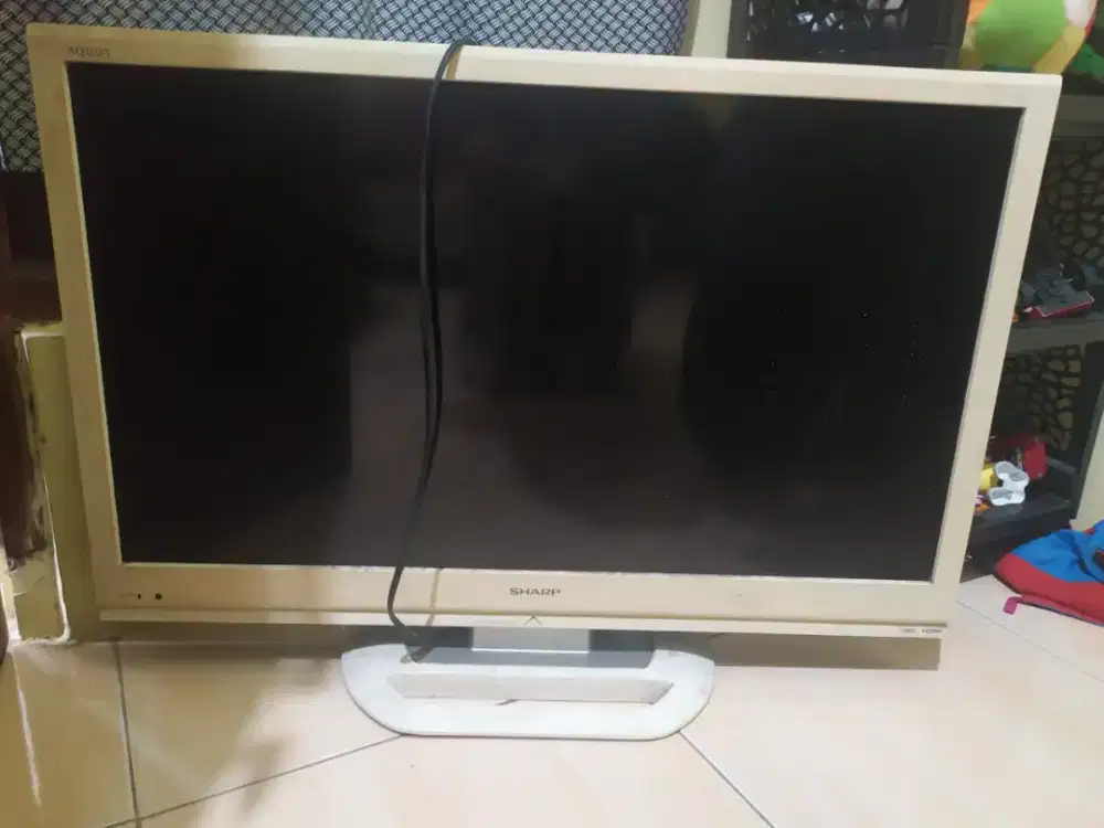 TV 32 Sharp LCD