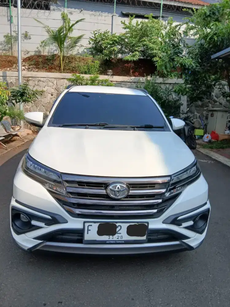 Dijual Toyota Rush Tipe GR Metic Tahun 2023 - Putih