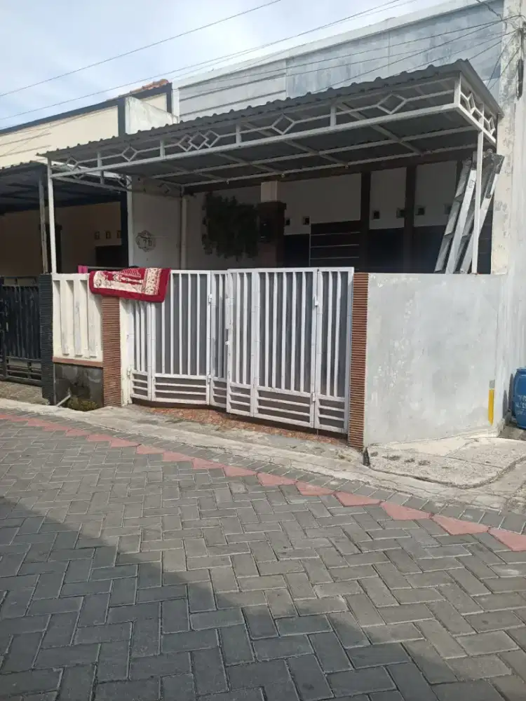 Rumah tengah kota semarang
