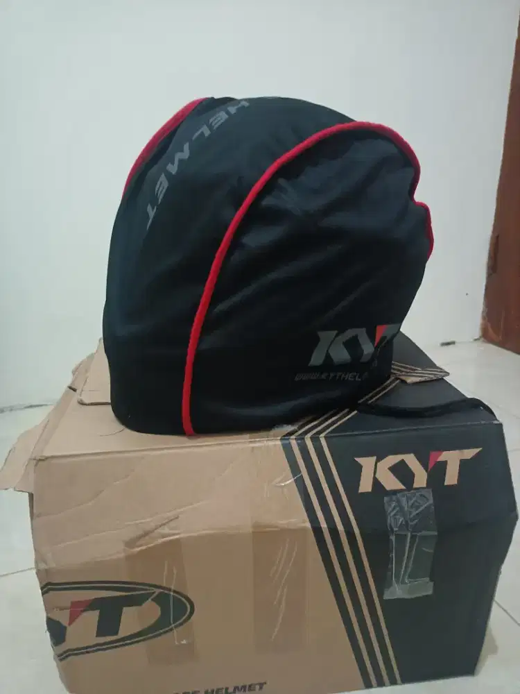 KYT STRIKER 98%