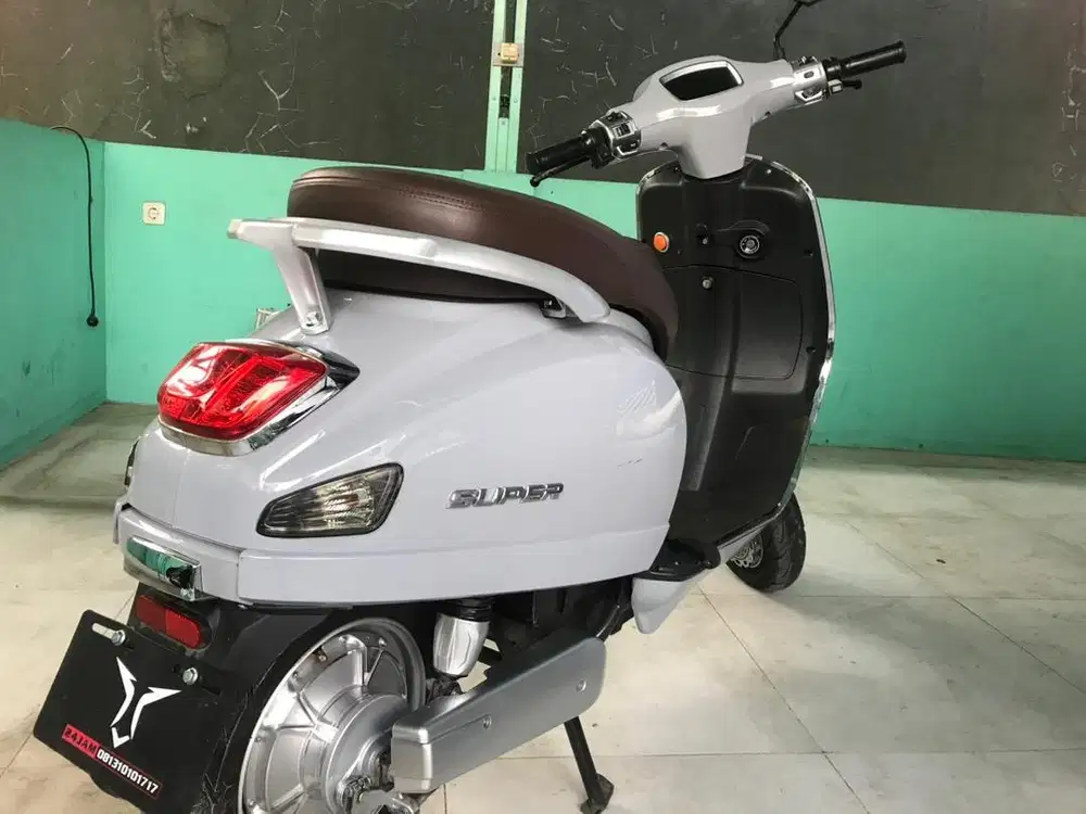 Uwinfly T3 pemakain perempuan