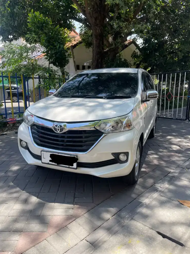 TOYOTA AVANZA 1.3 G AT 2017 PUTIH METALIK