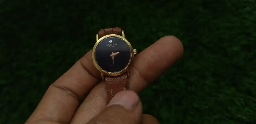 Jam tangan wanita Raymond weil