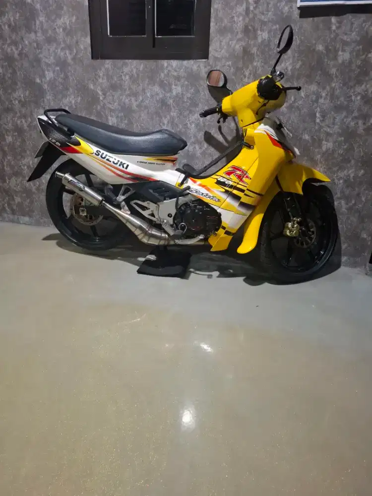 motor clasik dan mewah dizamannya