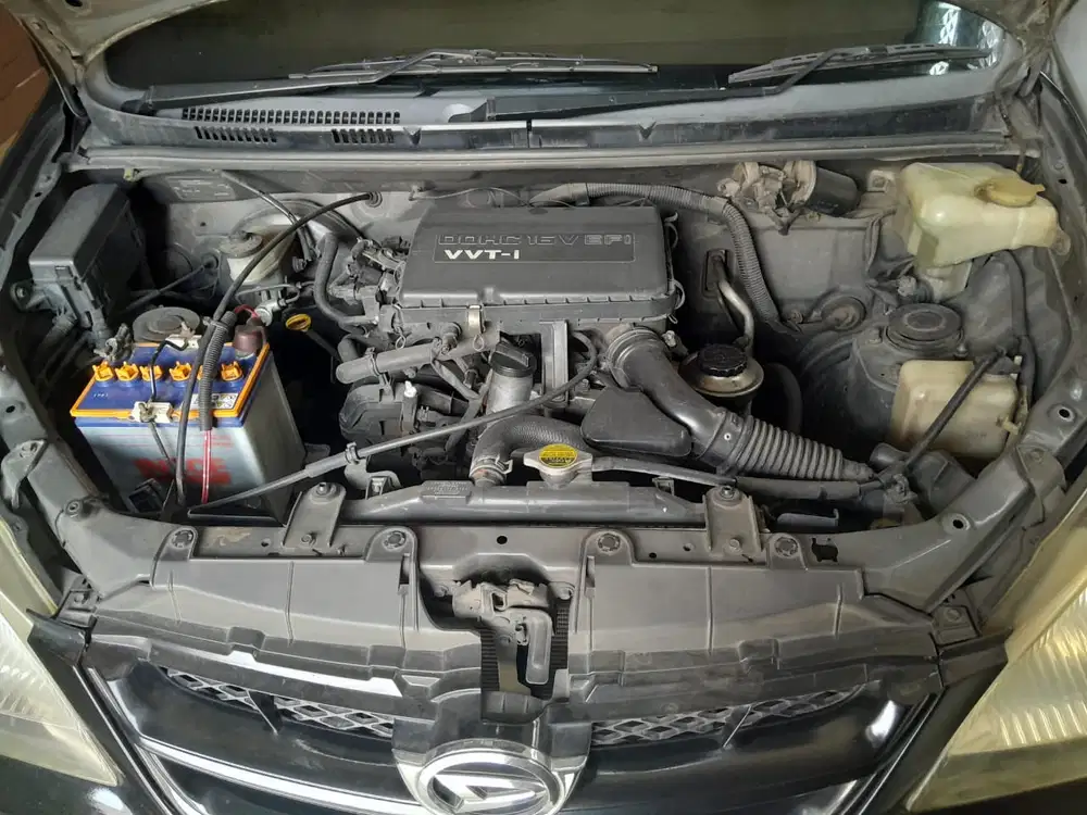 Daihatsu Xenia 2011 Bensin