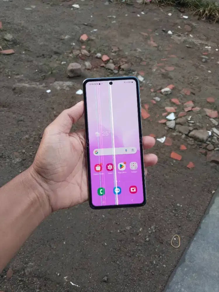 Samsung Galaxy Z Flip RAM 8/256
