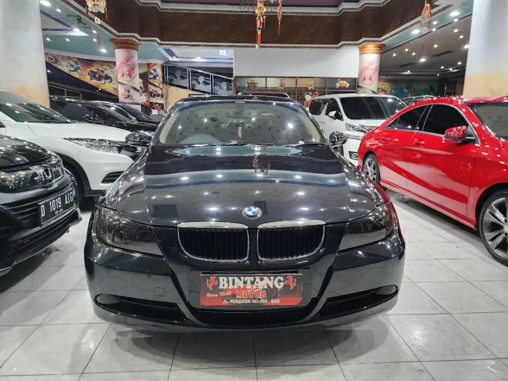 BMW 320i E90 AT 2009 BLACK / MODEL THN 2010 (BINTANG MOTOR)