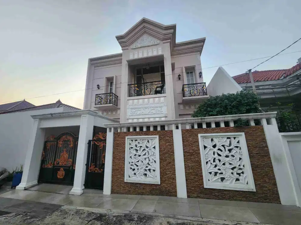 Full Furnished..! Rumah di Muradi Semarang Barat