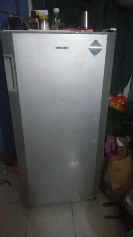 Jual cepat kulkas sanken 1 pintu