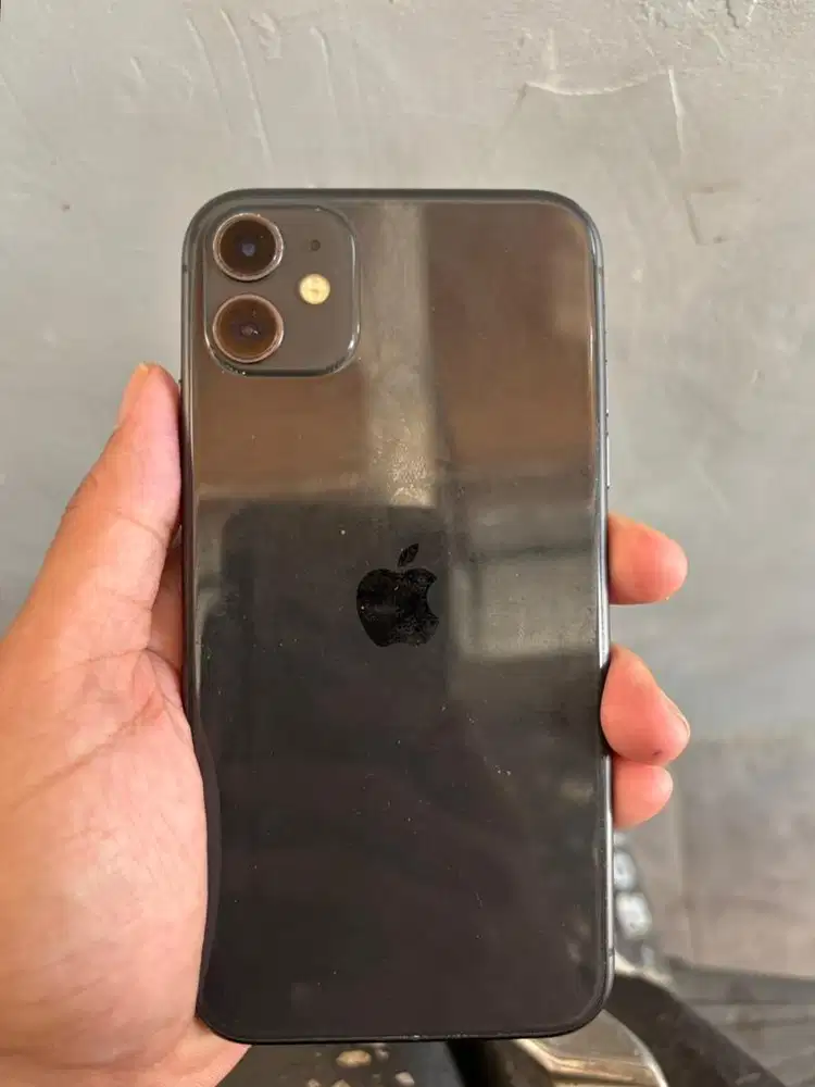 Iphone 11 64 ib*x hitam