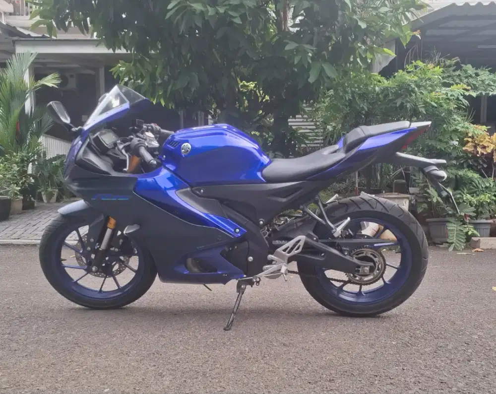 Yamaha R15 km3.700
