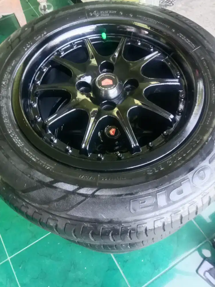 Velg r14 pcd 100
