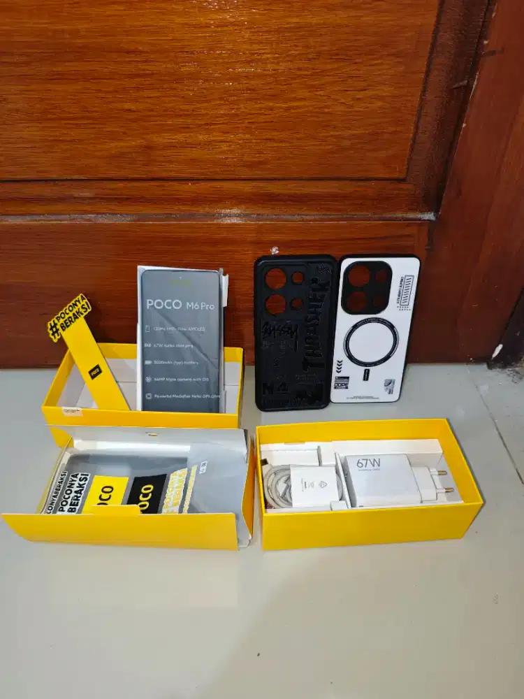 Xiaomi Poco M6 Pro 4G 8/256 Gb Hitam