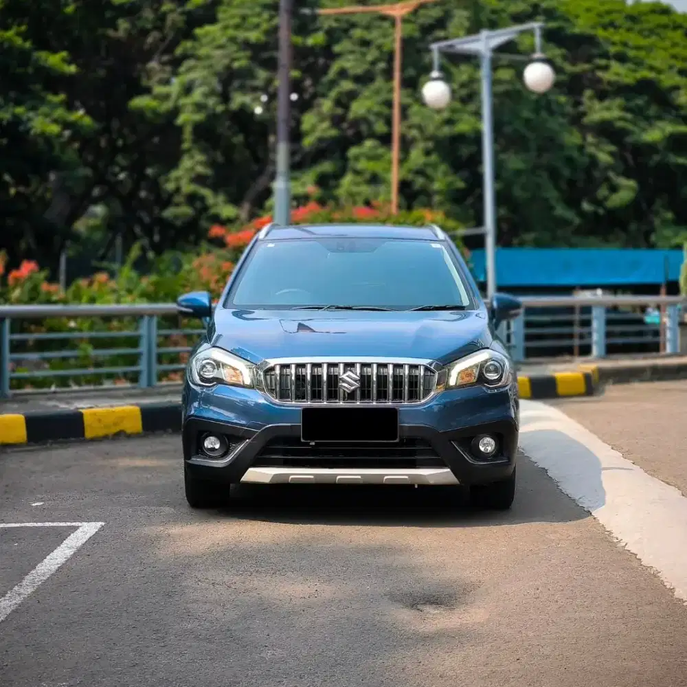 SUZUKI SCROSS BIRU 2018, TDP: 15JT ALL IN