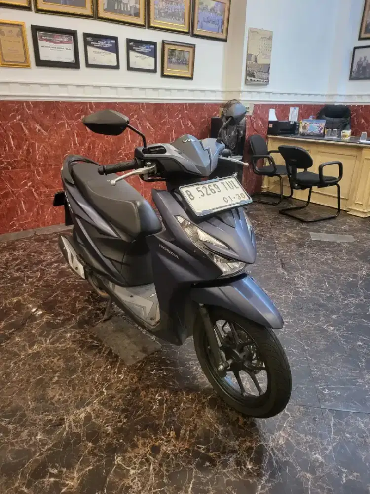 HUB KOM DP 1,5 JT PROMO BEAT DELUXE 2024 KM LOW MOTOR MULUS KAYA BARU