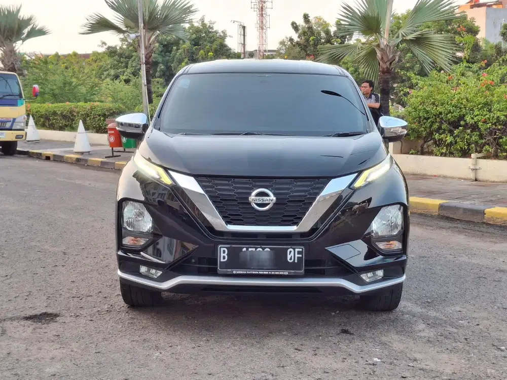 Nissan Livina VL matic 2021/2020