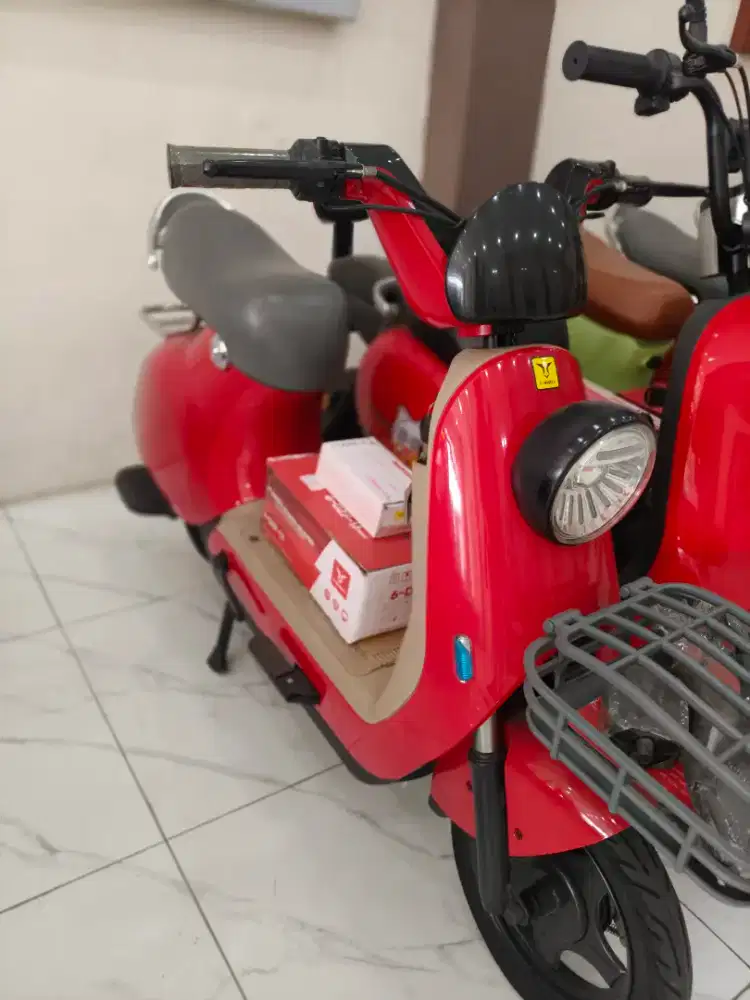 Sepeda Listrik Uwinfly R8s