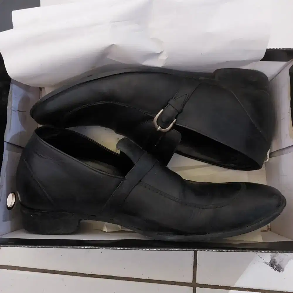 Sepatu Sec Keeve