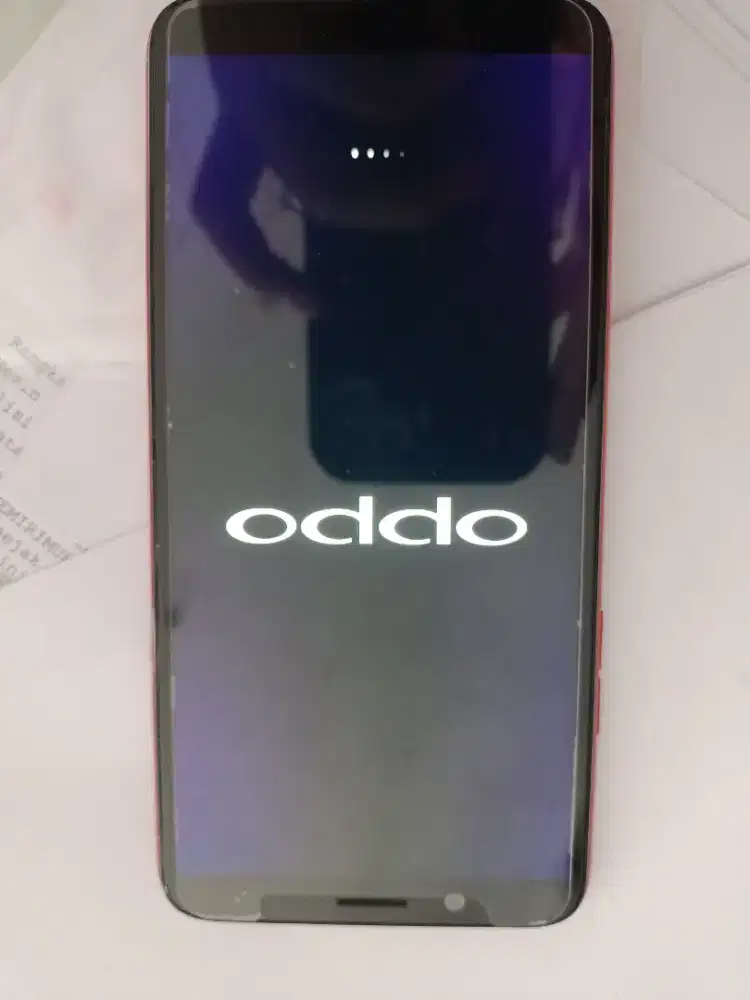 Handphone Oppo F5