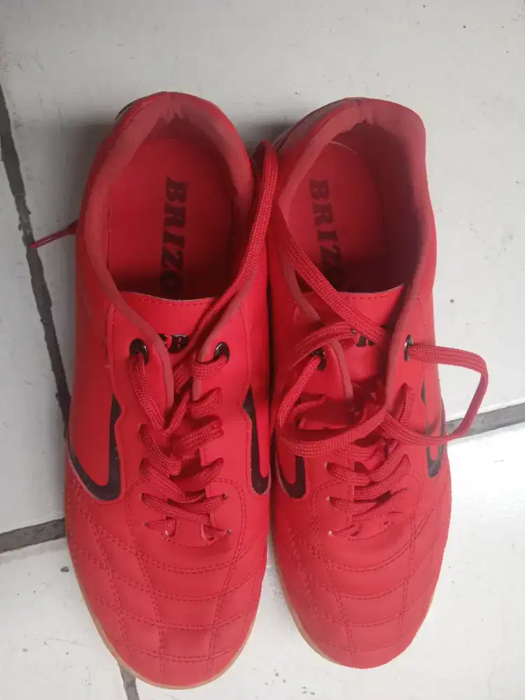 sepatu futsal Brizo Phantom Red size 41 like new barter tt apa aja