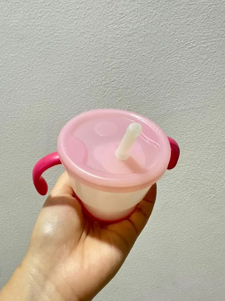 Gelas Mpasi Bayi Merk Richell / Traning Mug - Second