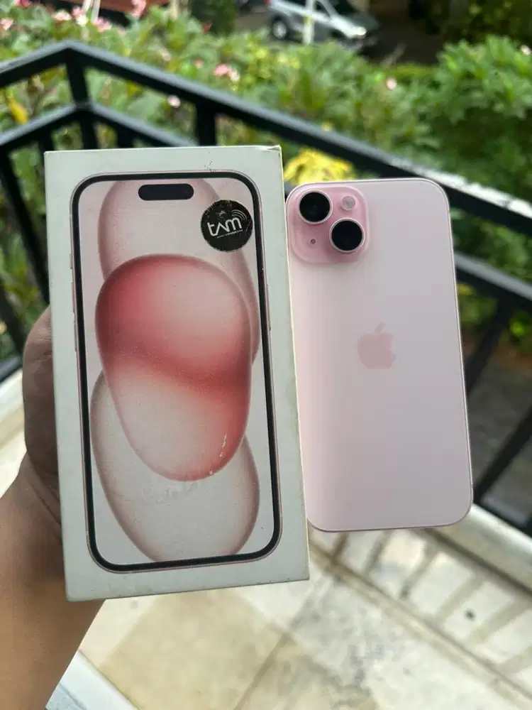 iPhone 15 256GB IBOX