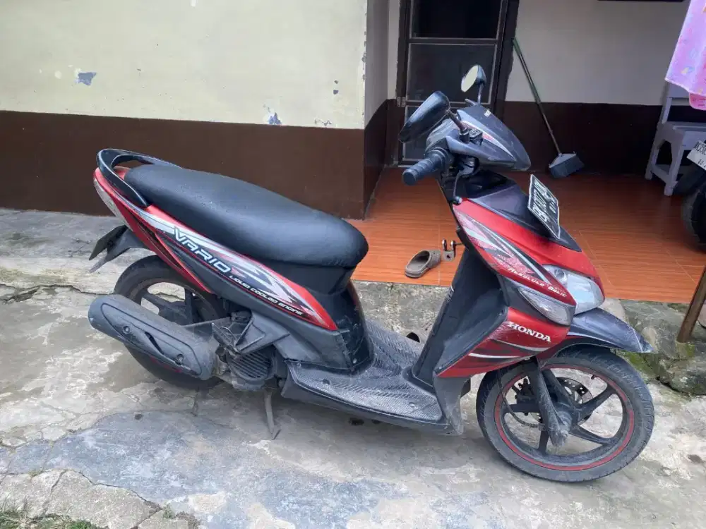Sepeda motor vario 2013