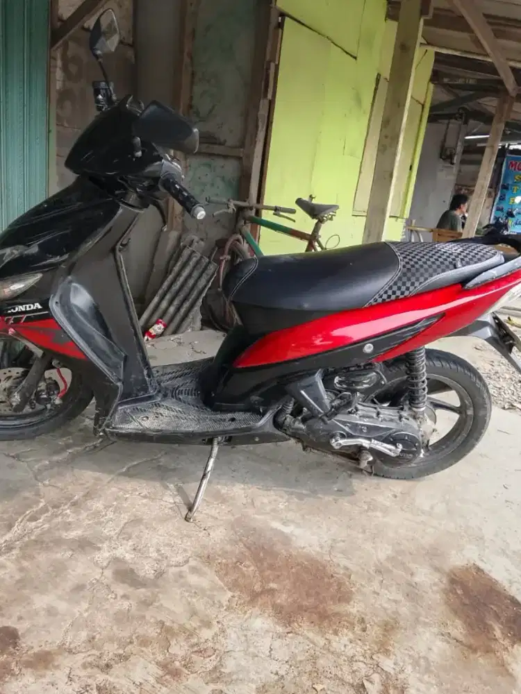 Jual Motor Vario 110 thn 2011