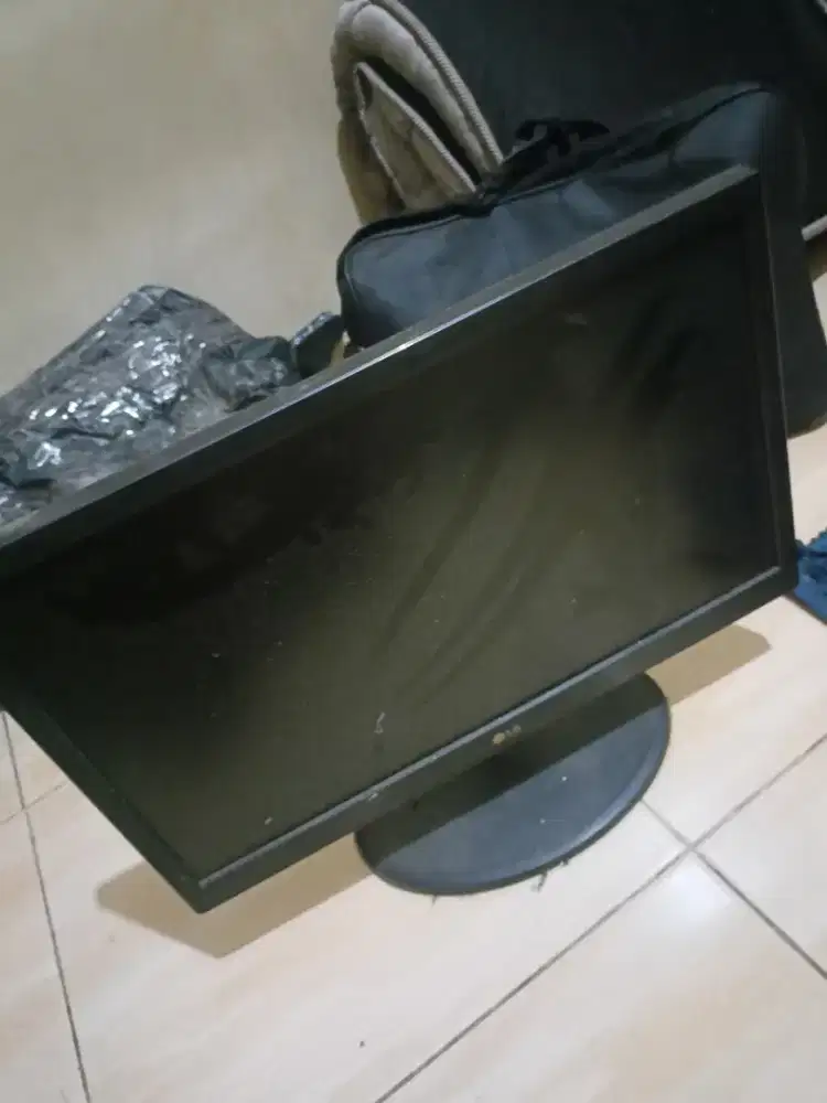 Di jual Monitor