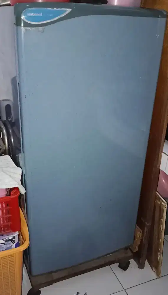 dijual kulkas 1 pintu merk National