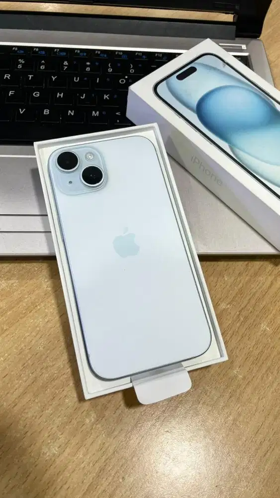 iPhone 15 256 gb iBox bh 90% garansi aktif sampai Maret 2026