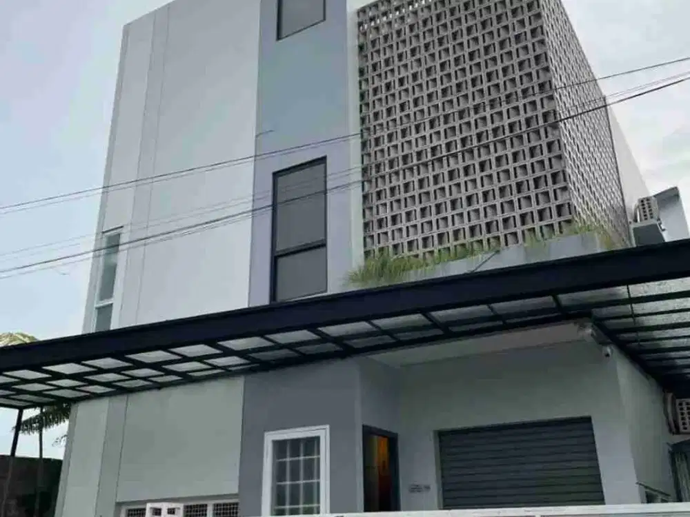 Kost 2Lt Cantik Aktif Dekat Kampus UNS